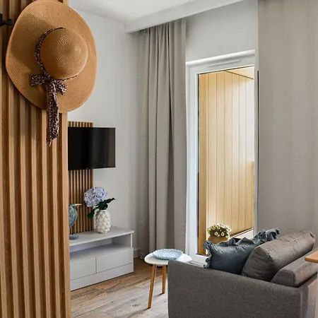 Plaza 41 By Welcome *